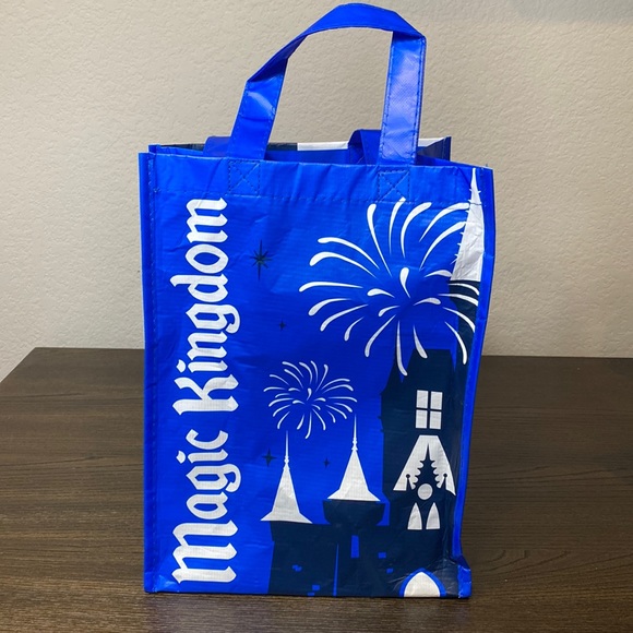 Disney Magic Kingdom Reusable Bag - Picture 1 of 6